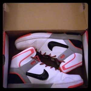 Mens Nike Mach Force Hightops Shoes